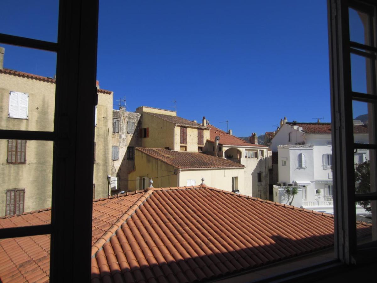 Hotel Du Centre Calvi  Luaran gambar
